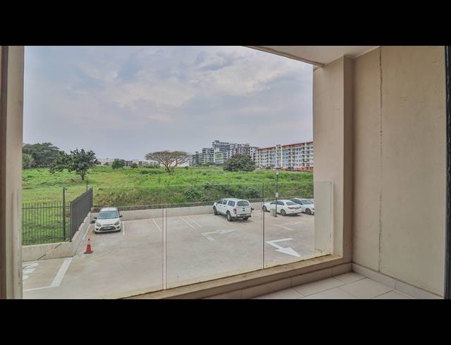 2 BEDROOM APARTMENT FOR SALE IN UMHLANGA RIDGE